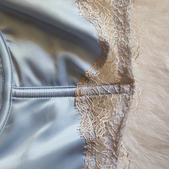 Victoria's Secret Balconet - Picture 2 of 6